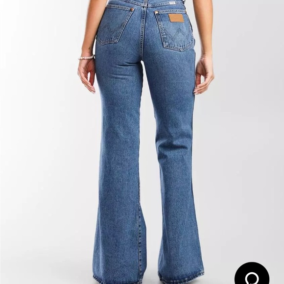 Wrangler Wanderer 622 High Rise Flare Jean size 25 : 32 NWT - Picture 3 of 11